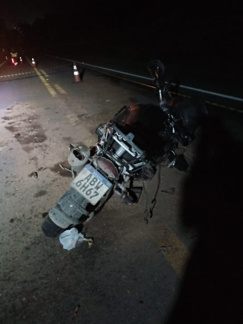 Motociclista que voltava de encontro de Moto Clube perde a vida em acidente na BR 101 em Mucuri - Bahia ExtremoSul Motociclista que voltava de encontro de Moto Clube perde a vida em acidente na BR 101 em Mucuri - Bahia ExtremoSul