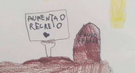 Alunos citam Paulo Freire em cartaz