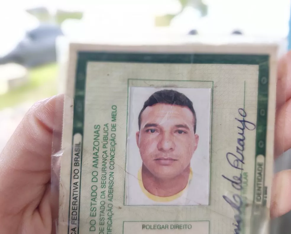 Pastor morre eletrocutado com microfone durante culto evangélico, em Manaus  — Foto: Eliana Nascimento/G1 AM