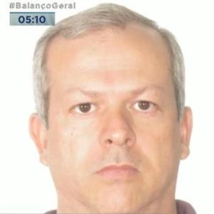 Ex-policial mata pais e morre me confronto com a polícia