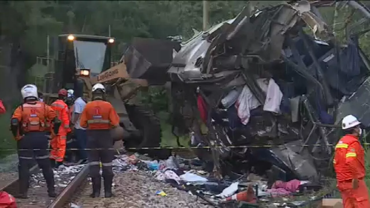Sobe para 18 o número de mortes após acidente em João Monlevade (MG)