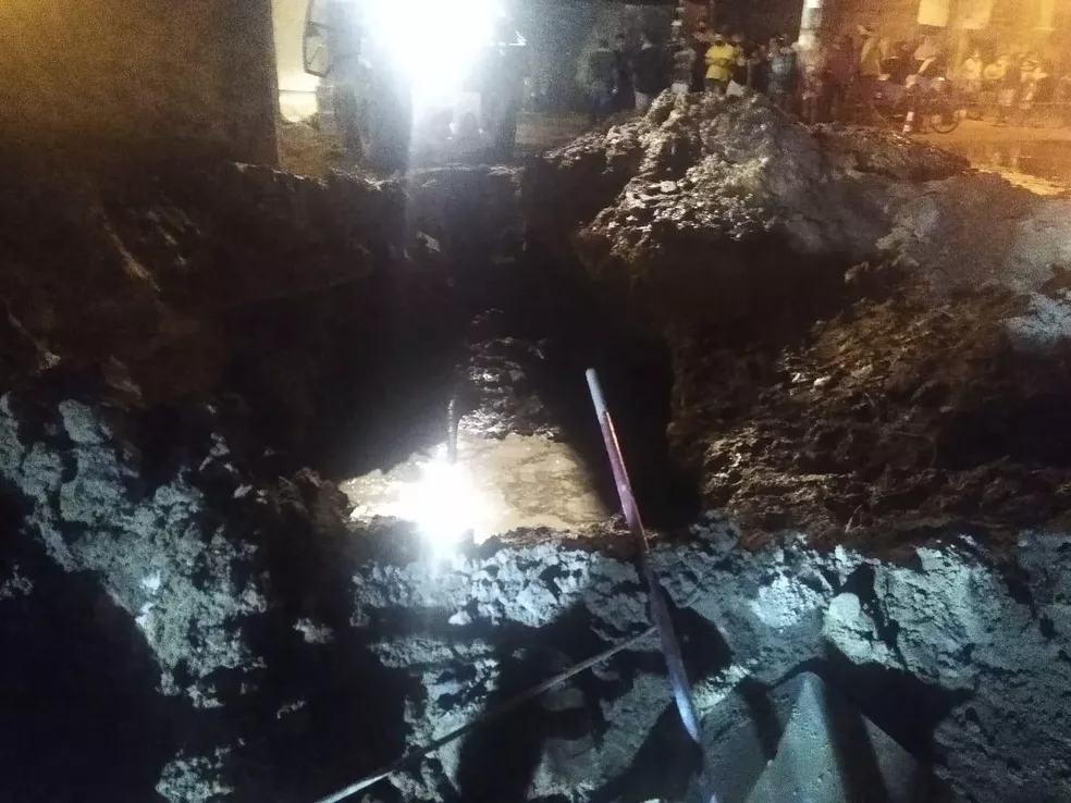 Trabalhador morre soterrado em obra de esgotamento sanitário em Lauro de Freitas — Foto: Arquivo pessoal