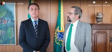 Jair Bolsonaro ao lado do agora ex-ministro da Educação Abraham Weintraub Jair Bolsonaro ao lado do agora ex-ministro da Educação Abraham Weintraub