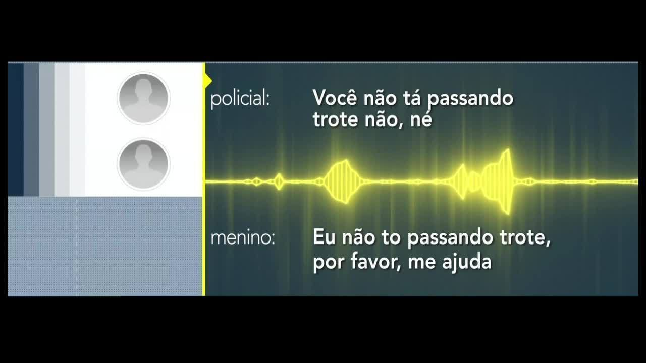 Criança chora no telefone pedindo socorro ao ver o pai esfaqueando a mãe Criança chora no telefone pedindo socorro ao ver o pai esfaqueando a mãe