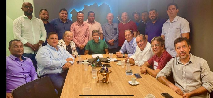 ACM Neto Dudu Vieira e lideranças de Conde