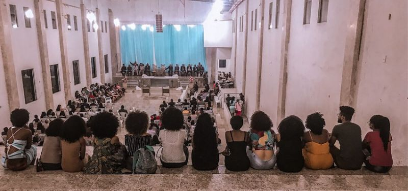 Amigos da vítima fizeram um protesto pacífico na igreja evangélica. Foto: Acervo Pessoal