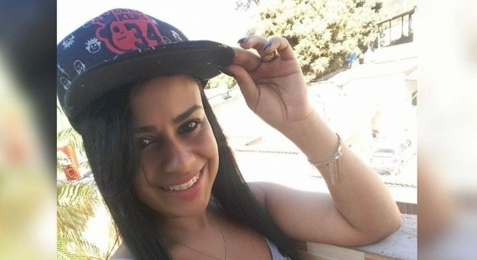 Segundo o filho de Dianna, a mãe estava grávida de cinco meses