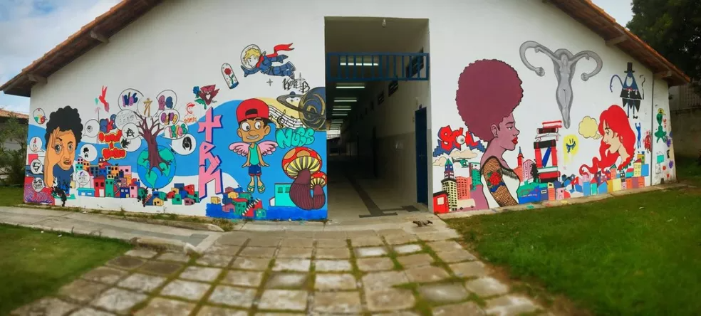 Aluno foi esfaqueado dentro de escola no sul da Bahia — Foto: Divulgação
