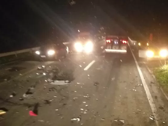 Vídeo - Quatro pessoas morrem em acidente na BR 101 em Pedro Canário/ES.