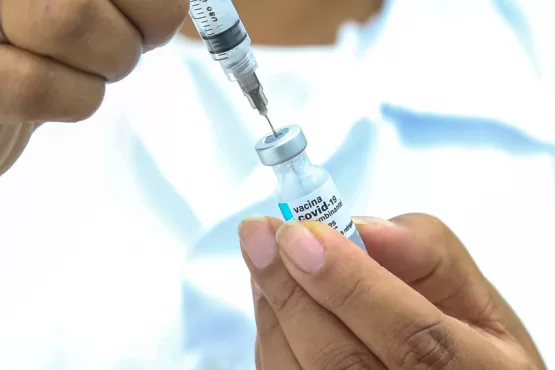 Veja cronograma de vacinação contra Covid-19 de 13 a 15 de junho em Teixeira