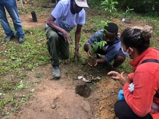 Prefeitura de Teixeira realiza ações com estudantes da Escola Municipal Vila Vargas para celebrar o Mês do Meio Ambiente