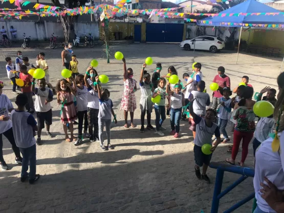 Prefeitura de Teixeira realiza ações com estudantes da Escola Municipal Vila Vargas para celebrar o Mês do Meio Ambiente