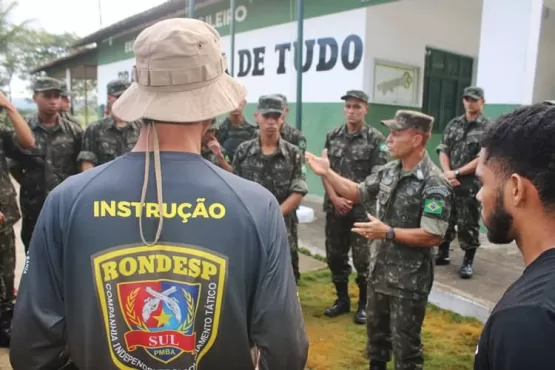 Tiro de Guerra 06.025 de Itamaraju participa de instrução de distúrbio civil ministrada pela Rondesp Sul