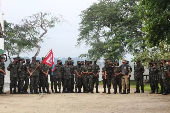 Tiro de Guerra 06.025 de Itamaraju participa de instrução de distúrbio civil ministrada pela Rondesp Sul