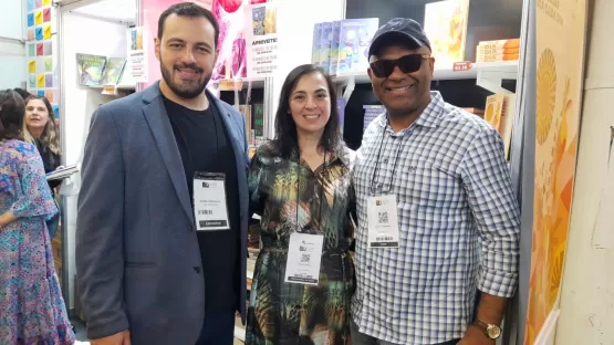 Livro “1500” de Athylla Borborema é  lançado na 26ª Bienal de São Paulo