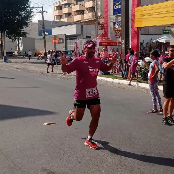 Teixeira de Freitas - Corrida Rosa chama a atenção para a prevenção e tratamento do Câncer de Mama Teixeira de Freitas - Corrida Rosa chama a atenção para a prevenção e tratamento do Câncer de Mama