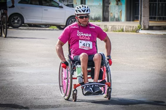 Teixeira de Freitas - Corrida Rosa chama a atenção para a prevenção e tratamento do Câncer de Mama Teixeira de Freitas - Corrida Rosa chama a atenção para a prevenção e tratamento do Câncer de Mama