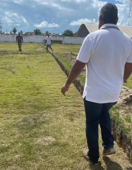 Prefeito Zico de Baiato realiza visitas para acompanhar andamento de obras no município Prefeito Zico de Baiato realiza visitas para acompanhar andamento de obras no município