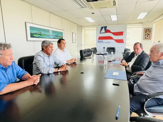 Jerônimo reúne equipe de transição e discute proposta de reforma administrativa Jerônimo reúne equipe de transição e discute proposta de reforma administrativa